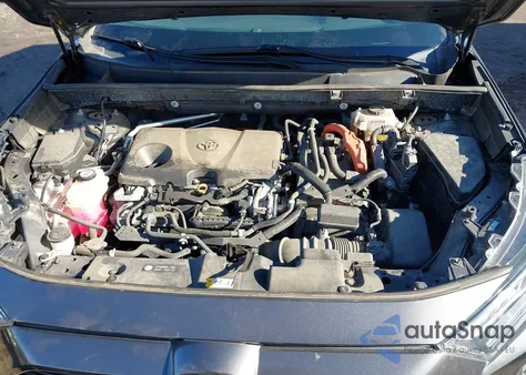 2020 Toyota Rav4 Hybrid Xle z USA, uszkodzony, nr VIN 2T3RWRFV0LW058817